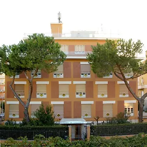Hotel La Casa Di Nazareth, Rome